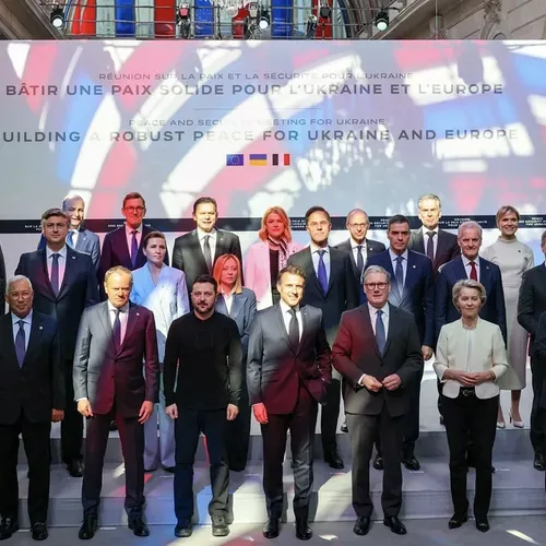 European leaders lined up taking a photo