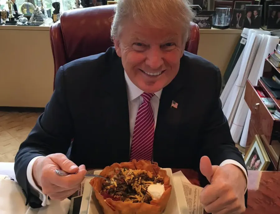 Trump Eating